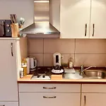 Mimosa Руст