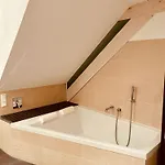 Mimosa Руст